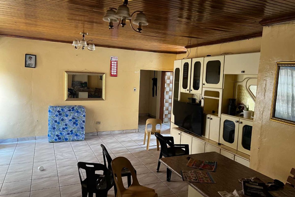 Price drastically reduced - Photo 4