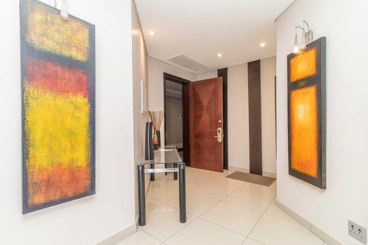 Experience Unparalleled Luxury Living in the Michaelangelo Towers - Photo 3