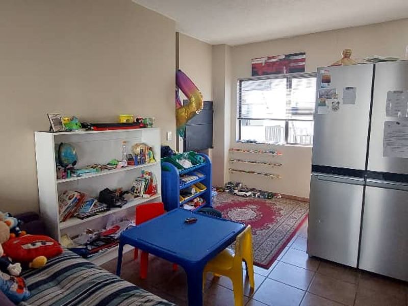 "Coastal Charm: Stunning 2 Bed Property in Longbeach - N$1,250,000" - Photo 7