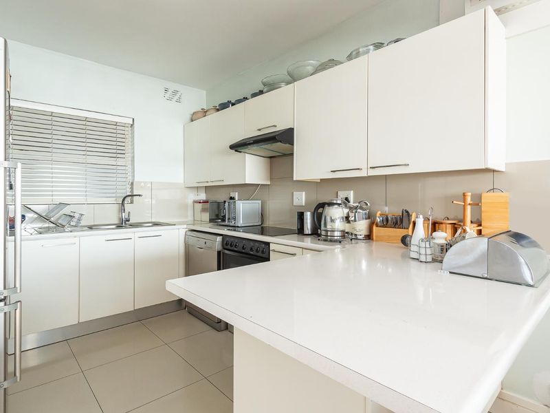 Move-In Ready 3-Bed Apartment in Kenilworth Upper - Photo 3
