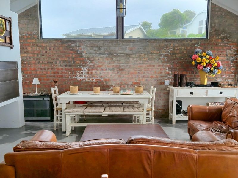 Modern Living and Family Bonding: Your Dream Home in Franskraal - Photo 6