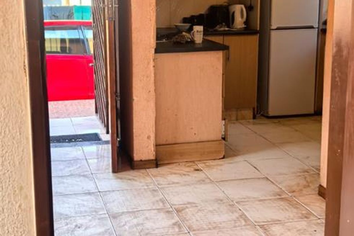 Two bedroom house for sale in Soshanguve U U - Photo 3
