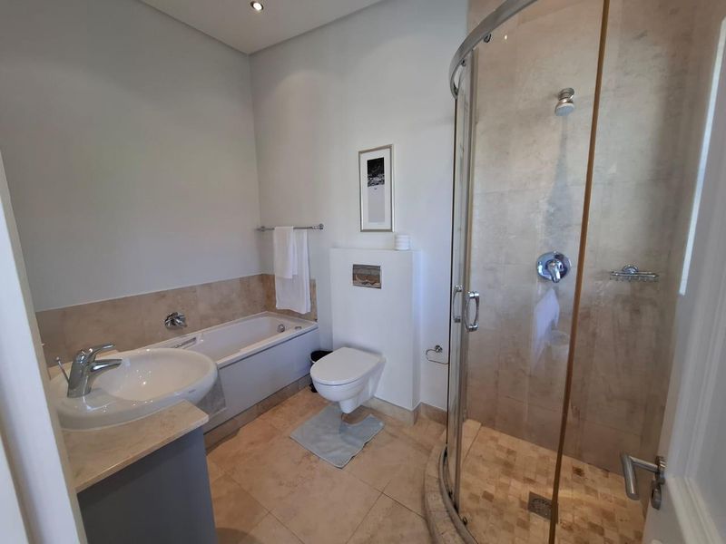 stunning 2 bedroom holiday apartment - Photo 7