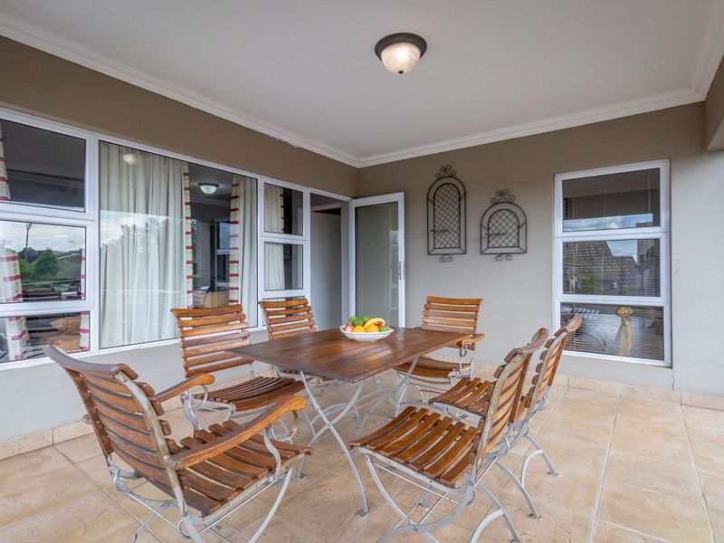 Charming Multi-level Property in Westdene - Photo 10