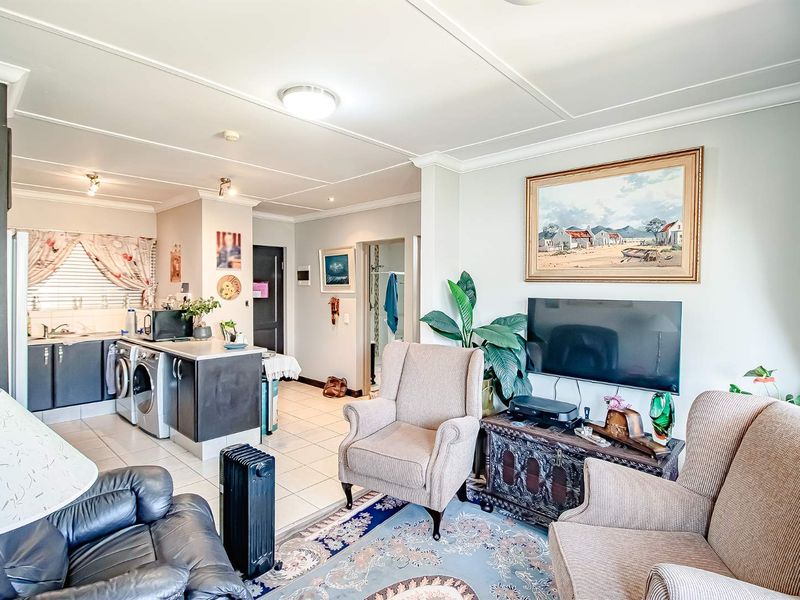 Retirement Unit in Rietvalleirand - Photo 3