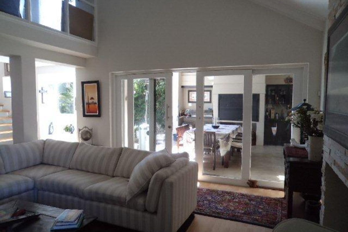 Designer Living is the hallmark of this light stylish home. - Photo 2