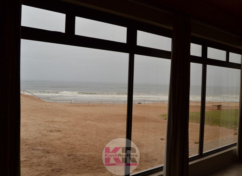 #KieckRealtors, #HentiesBay