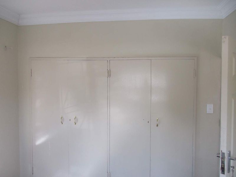 A 1 BEDROOM UNIT TO RENT IN CLAREMONT - Photo 9