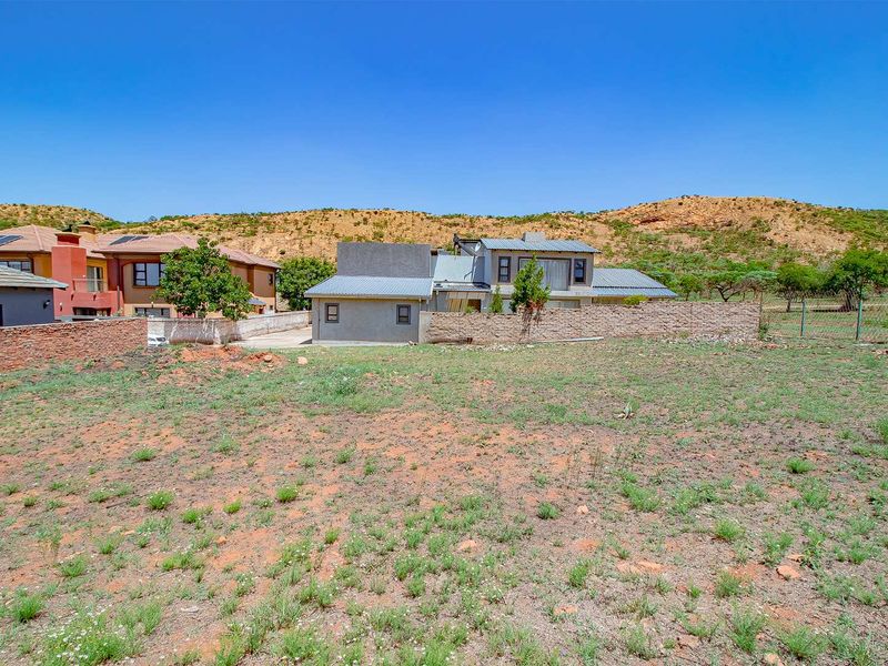 A Rare Opportunity in Amandasig’s Prestigious Magaliesberg Country Estate - Photo 9