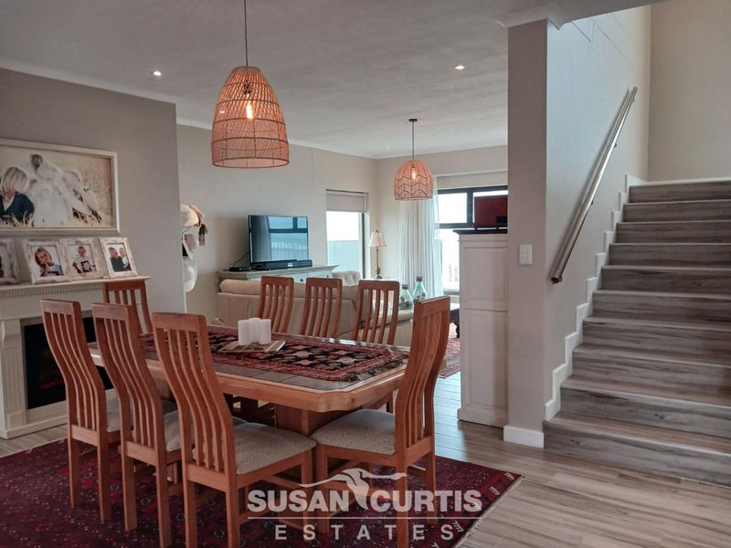 Seafront Property - Photo 7