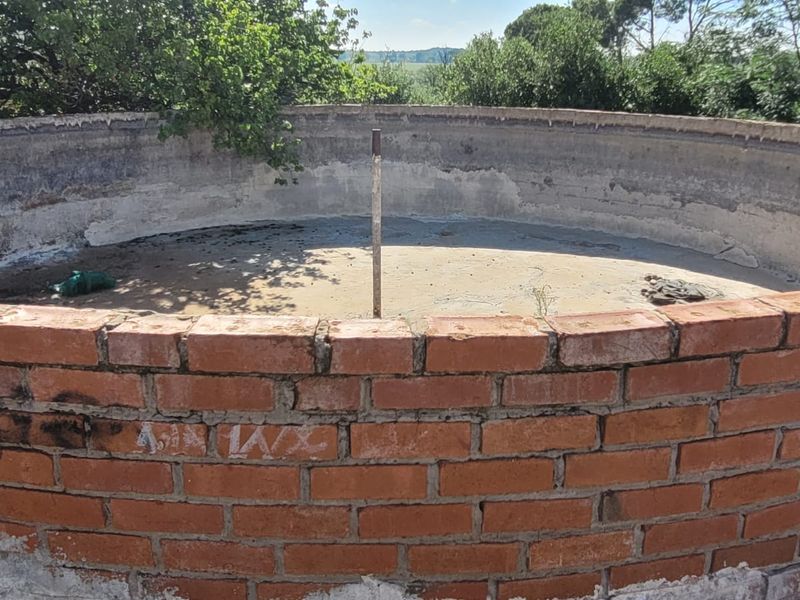 THREE HOUSES. ON BANKS OF RENOSTER RIVER. EXCEPTIONAL  MULTI-PURPOSE SMALL HOLDING. - Photo 10