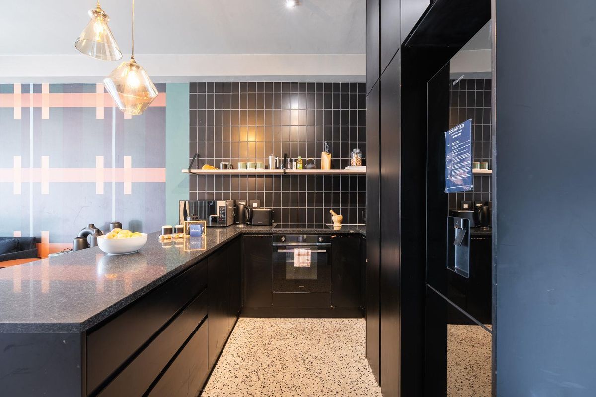 Stylish 2-Bedroom Turnkey Airbnb Investment with Table Mountain Views - Photo 5