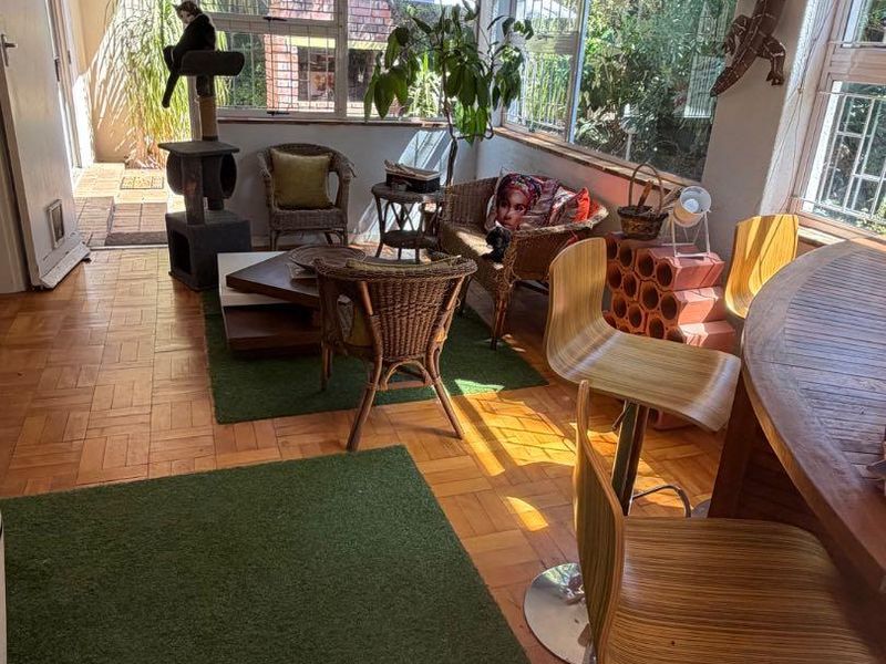 Charming Family Home with Warm Character & Entertaining Spaces - Boston, Bellville - Photo 3