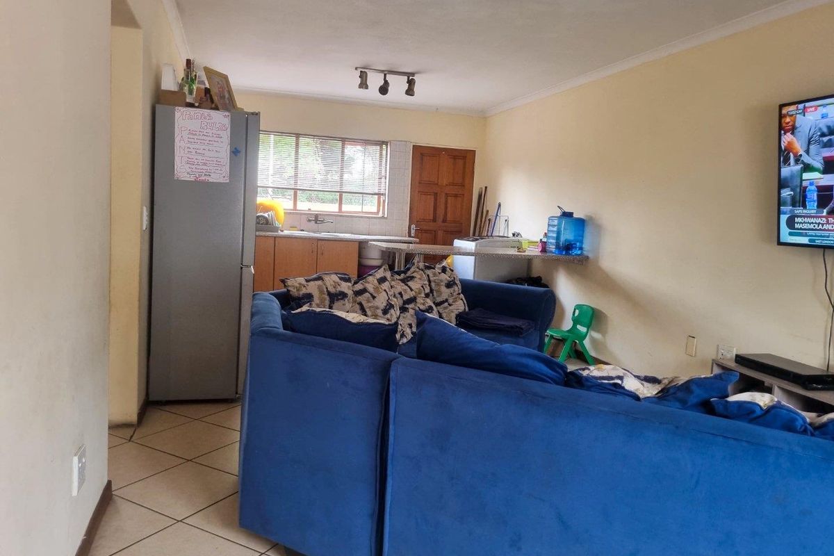 Lock Up and Go Family Apartment - Photo 2