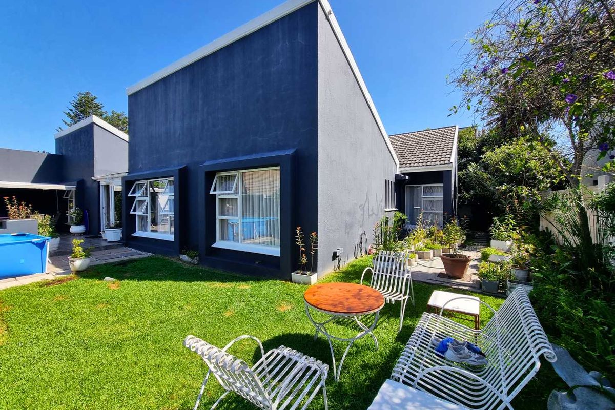 Rare opportunity to own a home in Westcliff - Photo 3