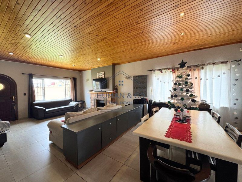 FOR SALE IN LAGOON AREA - Photo 5