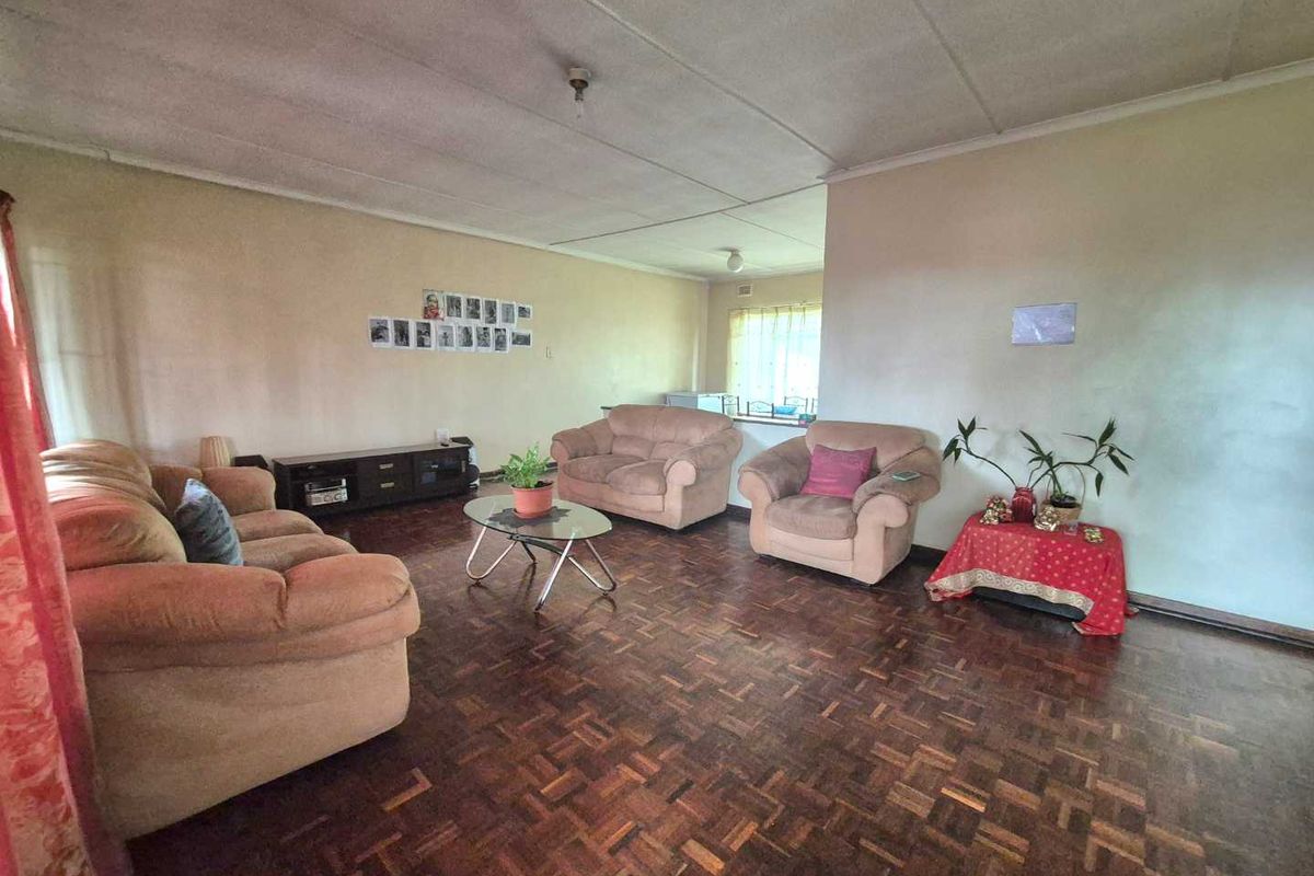 Level land home - Photo 5