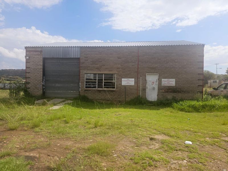 **Prime General Industrial Property with Workshop - Ideal Corner Location** - Photo 2