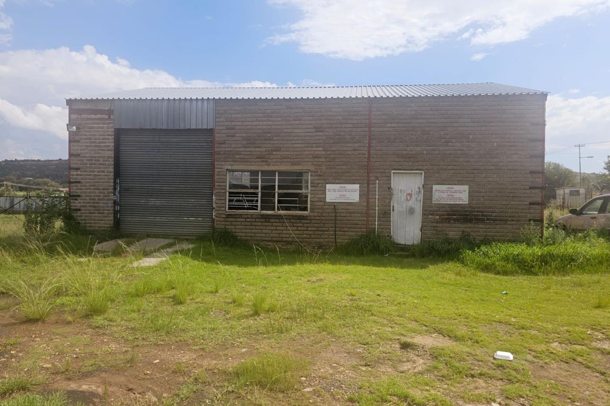**Prime General Industrial Property with Workshop - Ideal Corner Location** - Photo 2