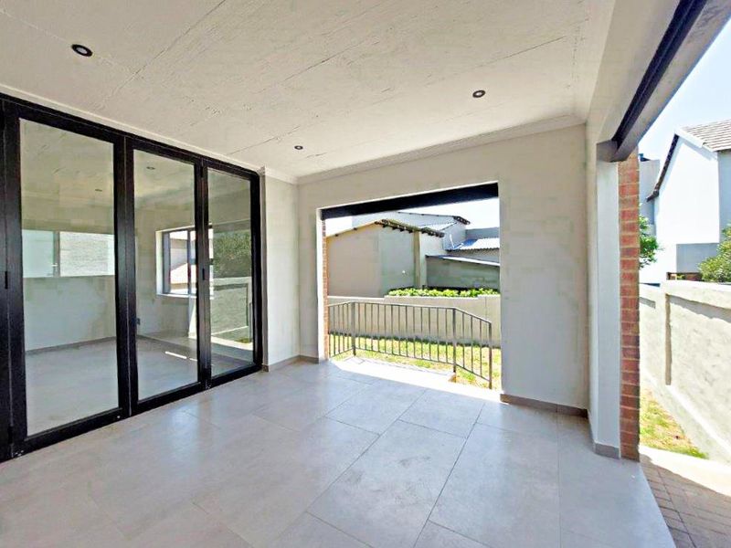 Brand New. Transfer Costs included - Photo 7