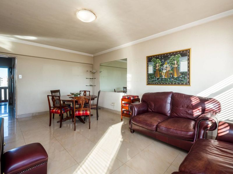 Comfortable 3 bedroom apartment with balcony - Photo 5