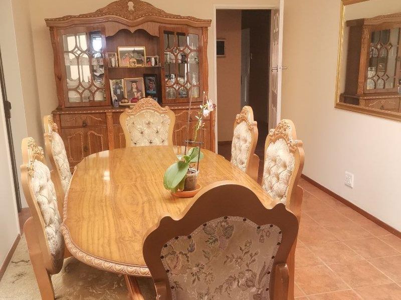 4 Bedroom House For Sale in Vanderbijlpark SE1 - Photo 4