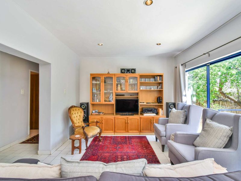 Securapark Garsfontein: Where space meets grace. - Photo 10