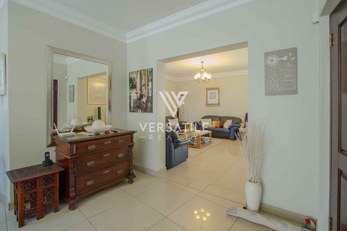 House For Sale - Photo 3
