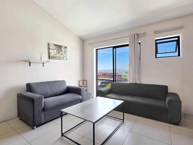 TRENDY OBS APARTMENT WITH ELEVATED VIEWS - Photo 5