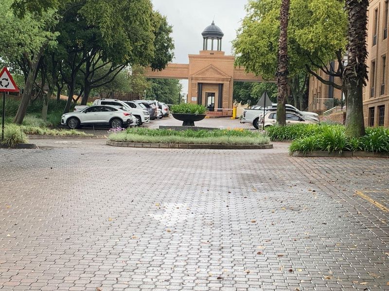 671m2 Morningside Sandton Office To Let - Photo 2