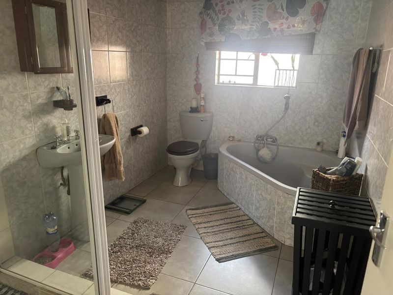 Lovely Family Home In Wierdaglen Estate - Photo 4