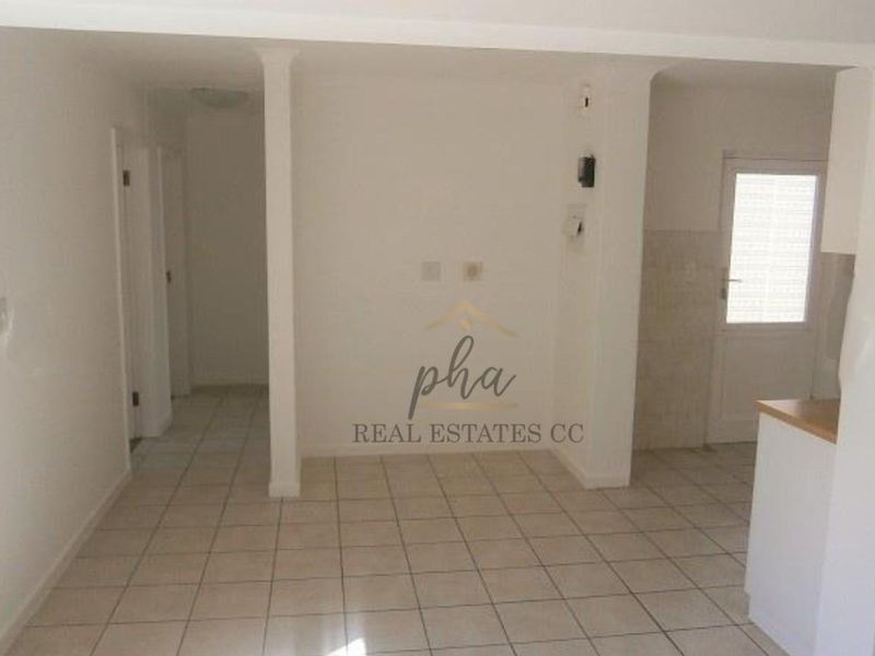 Adorable Townhouse with 3 courtyards for sale in Walvis Bay - Photo 5