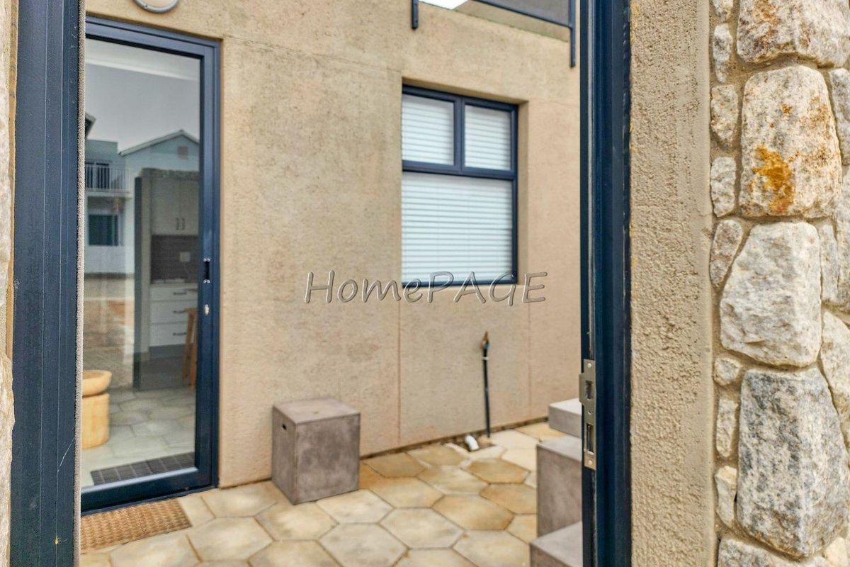 Ext 14 (Namib Desert), Henties Bay:  Beautiful Contemporary SEA VIEW UNIT is for Sale - Photo 5