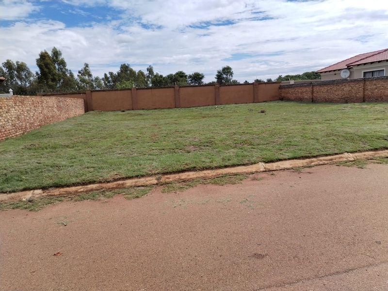 Come build your dream home! - Photo 5