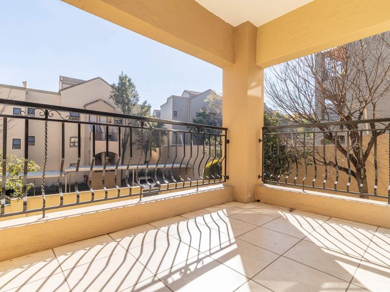 Your New Bright & Secure - 1 Bed Apartment Awaits - Photo 9