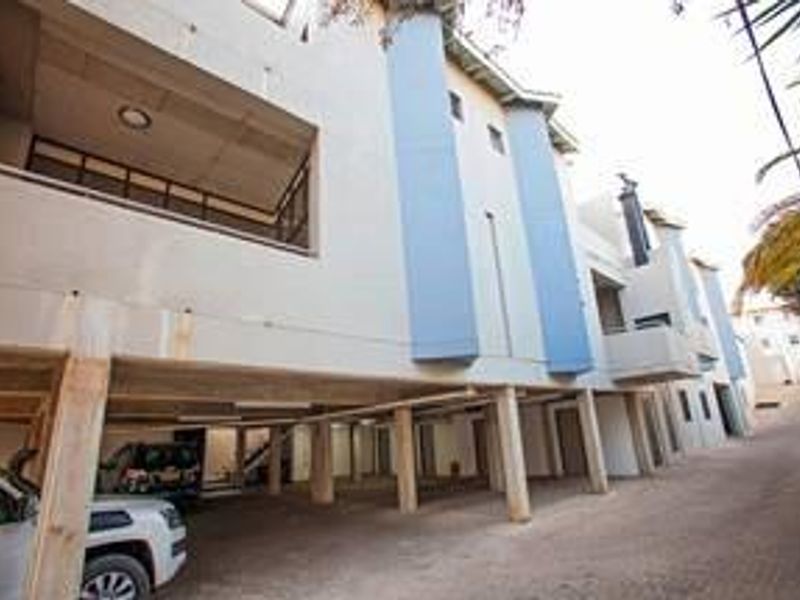 Excellent Investment- Full ocupancy - Photo 5