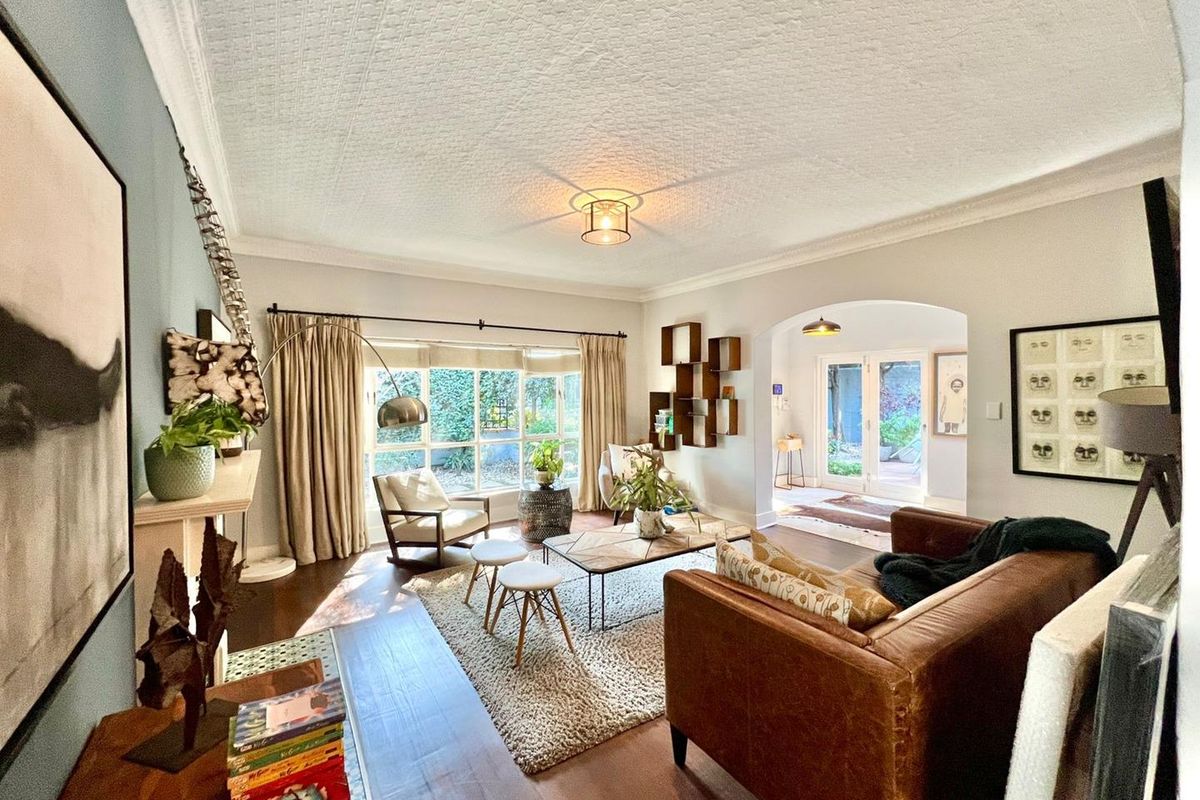 GORGEOUS 3 BEDROOM HOUSE TO RENT IN PARKTOWN NORTH - Photo 4