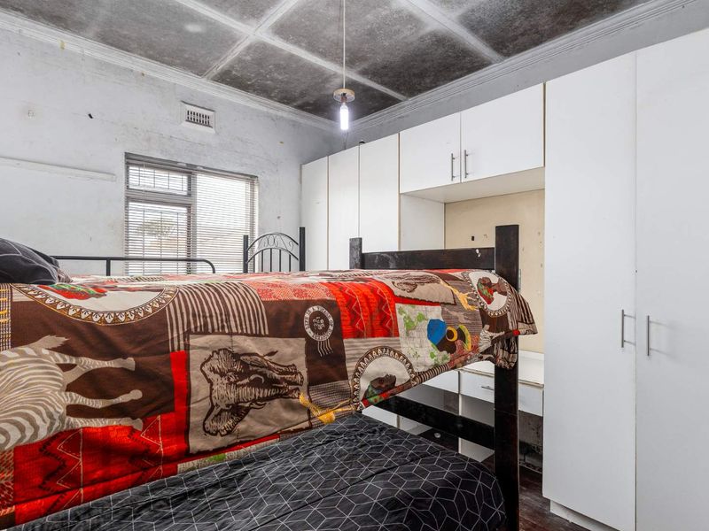 Spacious Family Home in the Heart of Townsend Estate | Dual Mandate - Photo 3