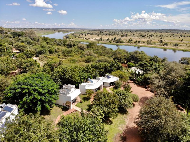 A rare investment opportunity on the banks of the beautiful Kavango River! - Photo 1