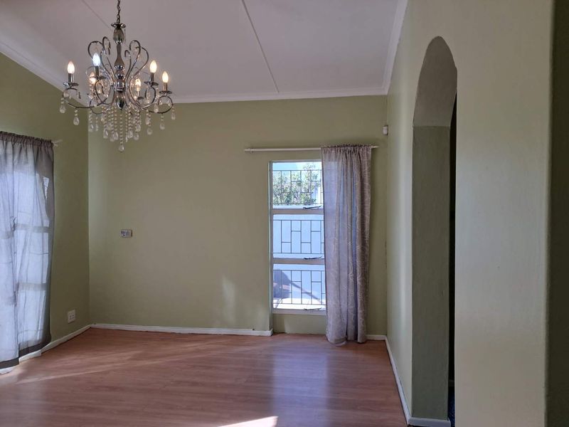 Absolute Gem in sought-after neighborhood walking distance to all amenities - Photo 9