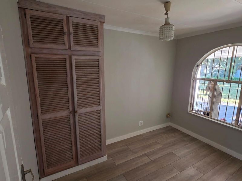 Recently Renovated Immaculate Home for Sale in Garsfontein - Photo 6