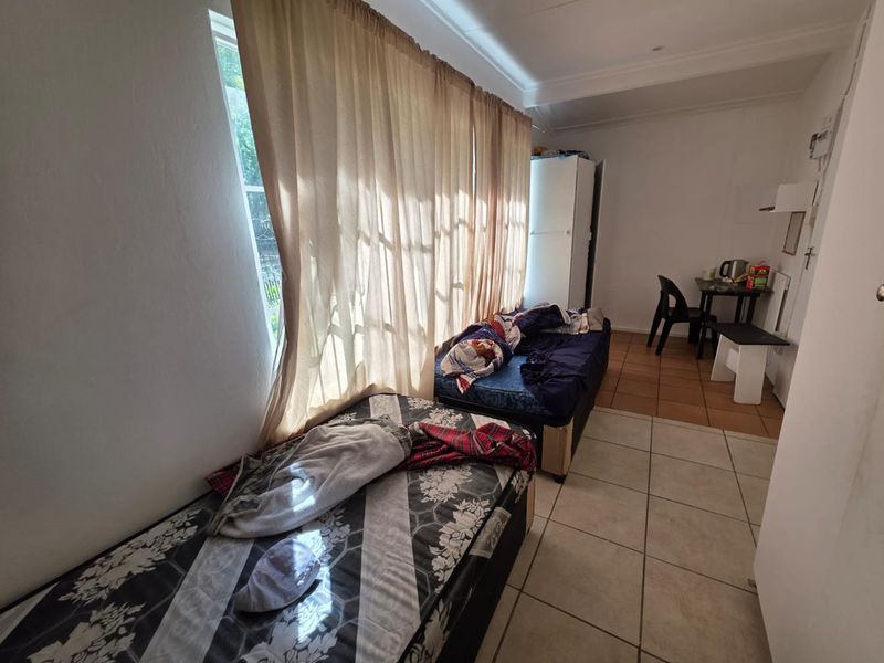 Student accomodation close to University of Free State - Photo 5