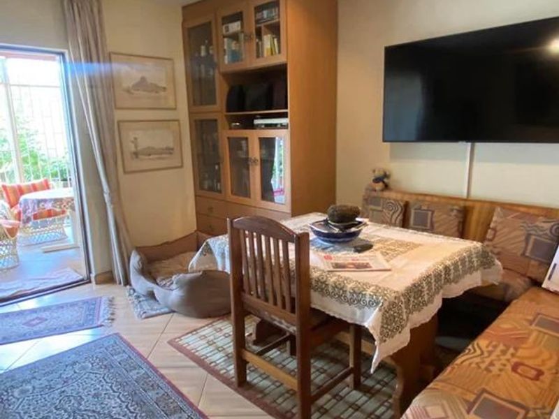 Well priced property - Photo 6