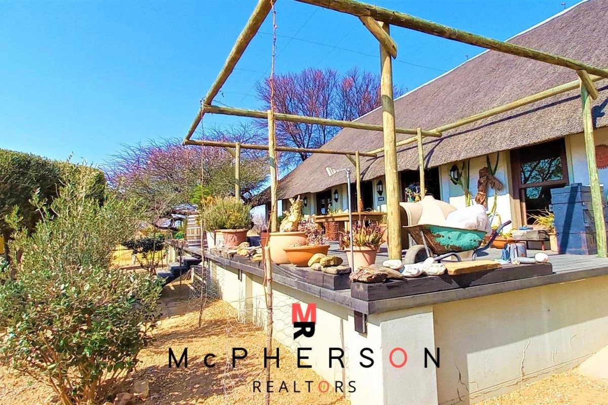 Lovely Small Holding For Sale - Photo 4