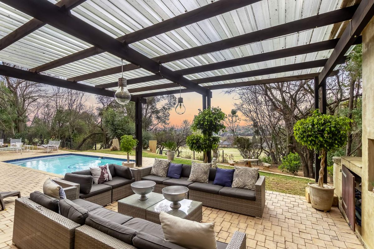 5 Bedroom House for Sale in Dainfern Golf Estate - Photo 5
