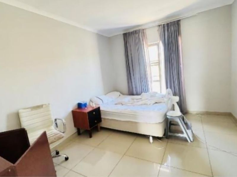HOUSE FOR SALE IN CIMBEBASIA - Photo 6