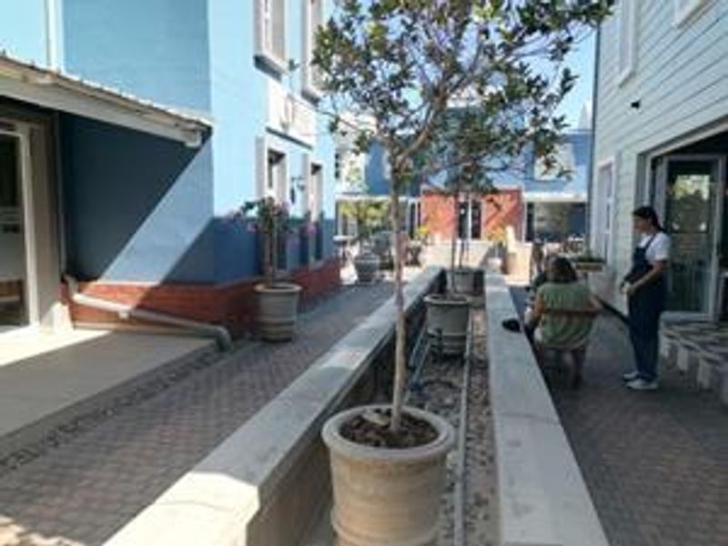 A - Grade Office - To Let - Photo 8