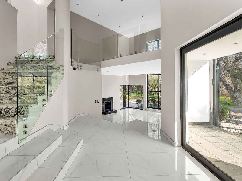 4 Bedroom House for Sale in Dainfern Golf Estate - Photo 5