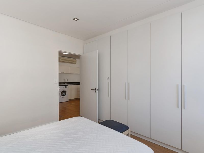 A Smart Investment Opportunity – Fully Furnished & Airbnb-Ready - Photo 9