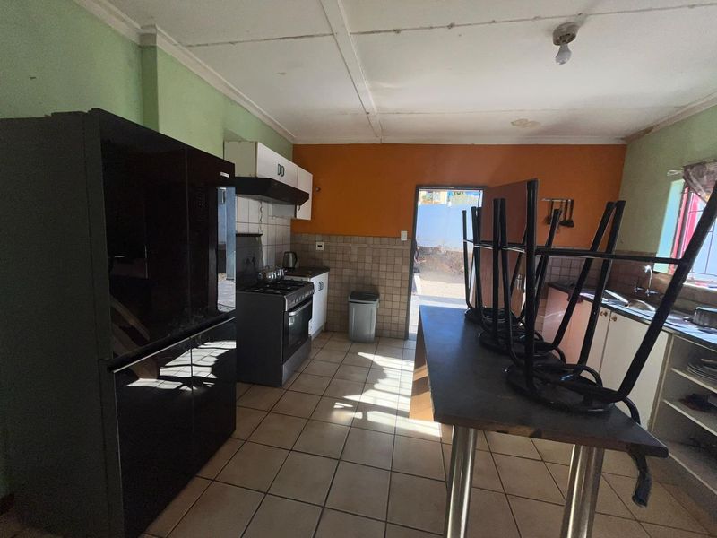🚨 HOUSE FOR SALE | KHOMASDAL – N$1,850,000 🚨 🔥 SPACIOUS FAMILY HOME WITH HUGE POTENTIAL 🔥 - Photo 5